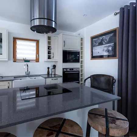 Petit Yeti Chamonix Mont Blanc