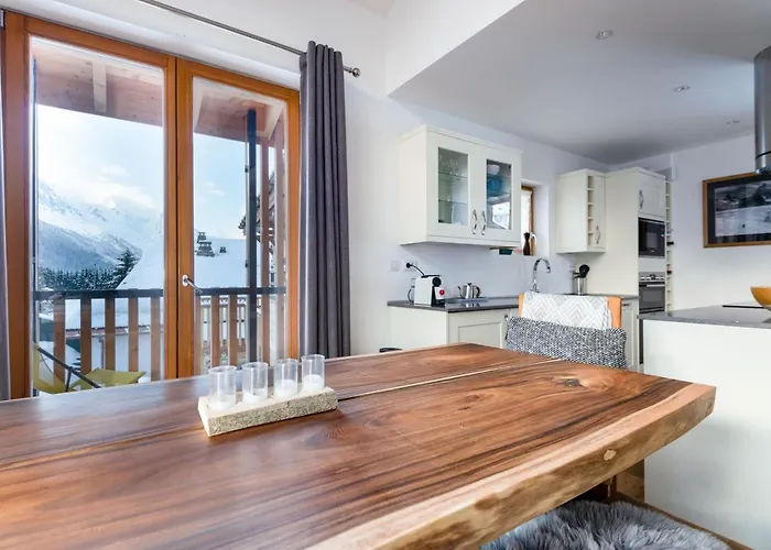 Petit Yeti Апартаменти *